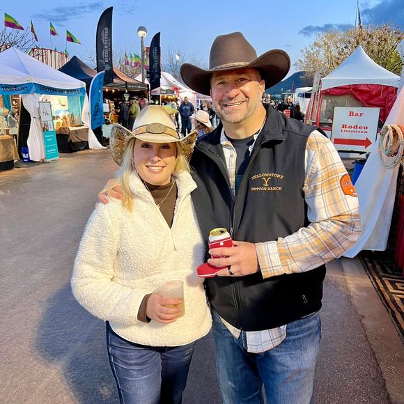 Meet your Posher, Devin - Picture 1 of 1